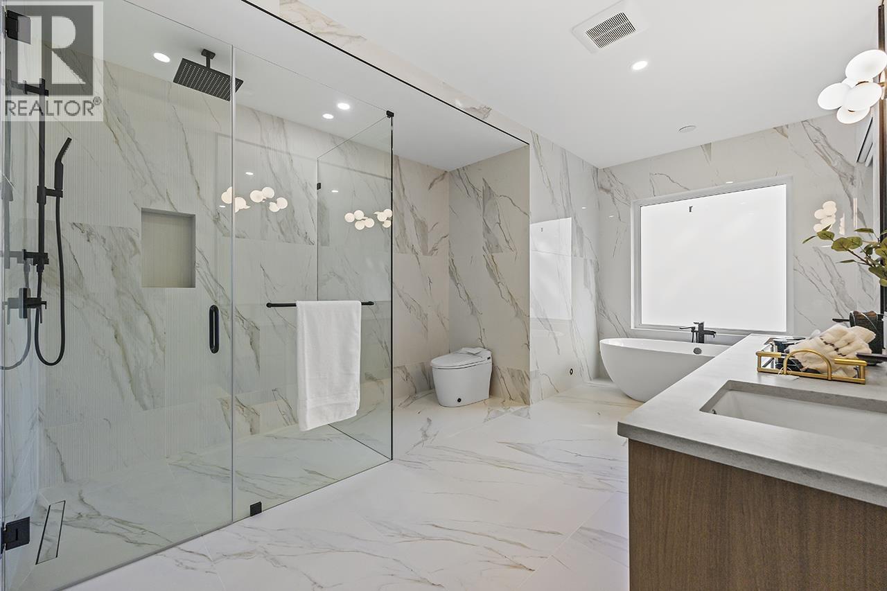 687 Folsom Street, Coquitlam, British Columbia  V3J 5A4 - Photo 28 - R3103033