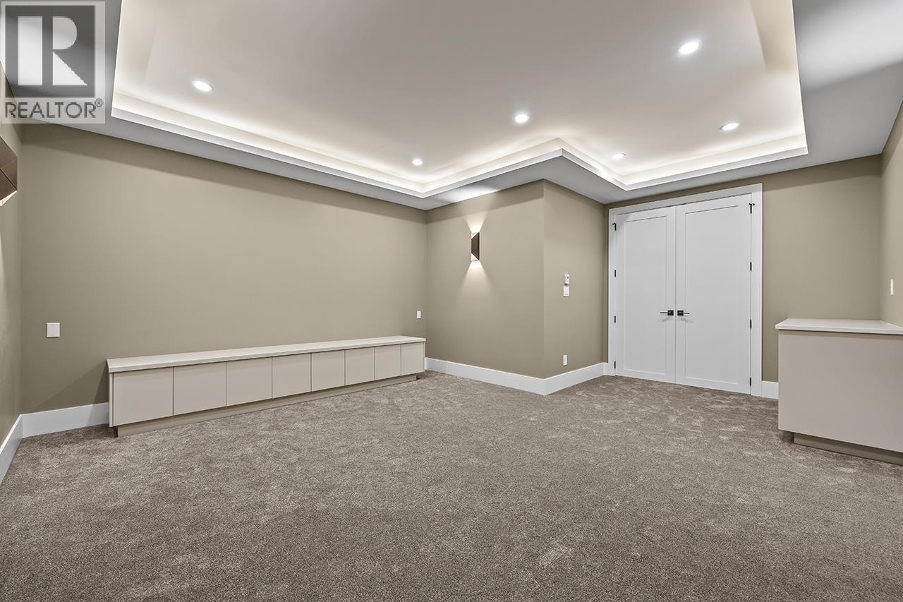 687 Folsom Street, Coquitlam, British Columbia  V3J 5A4 - Photo 35 - R3103033