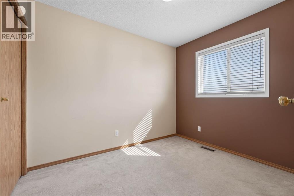 168 Hidden Hills Road Nw, Calgary, Alberta  T3A 5Y1 - Photo 20 - A2291357