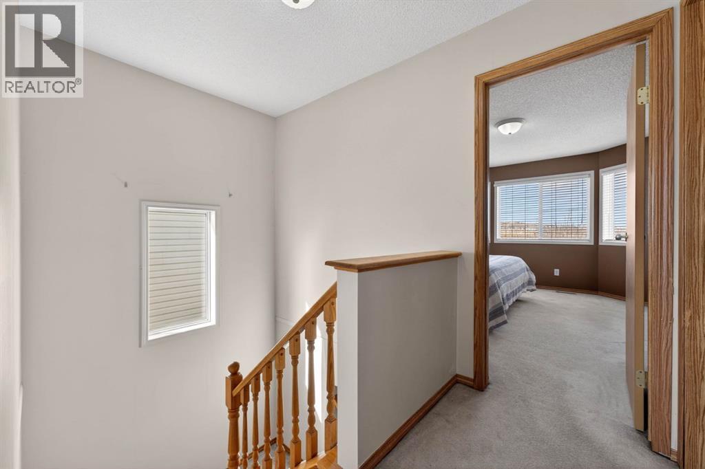 168 Hidden Hills Road Nw, Calgary, Alberta  T3A 5Y1 - Photo 16 - A2291357