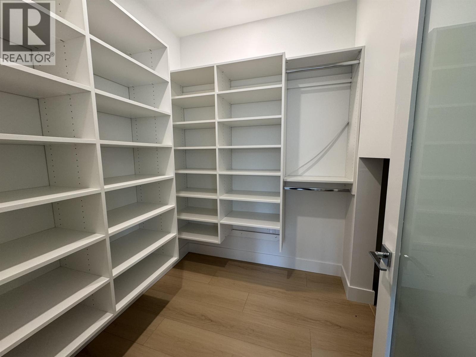 967 52 A Street, Delta, British Columbia  V4M 3A1 - Photo 8 - R3090257