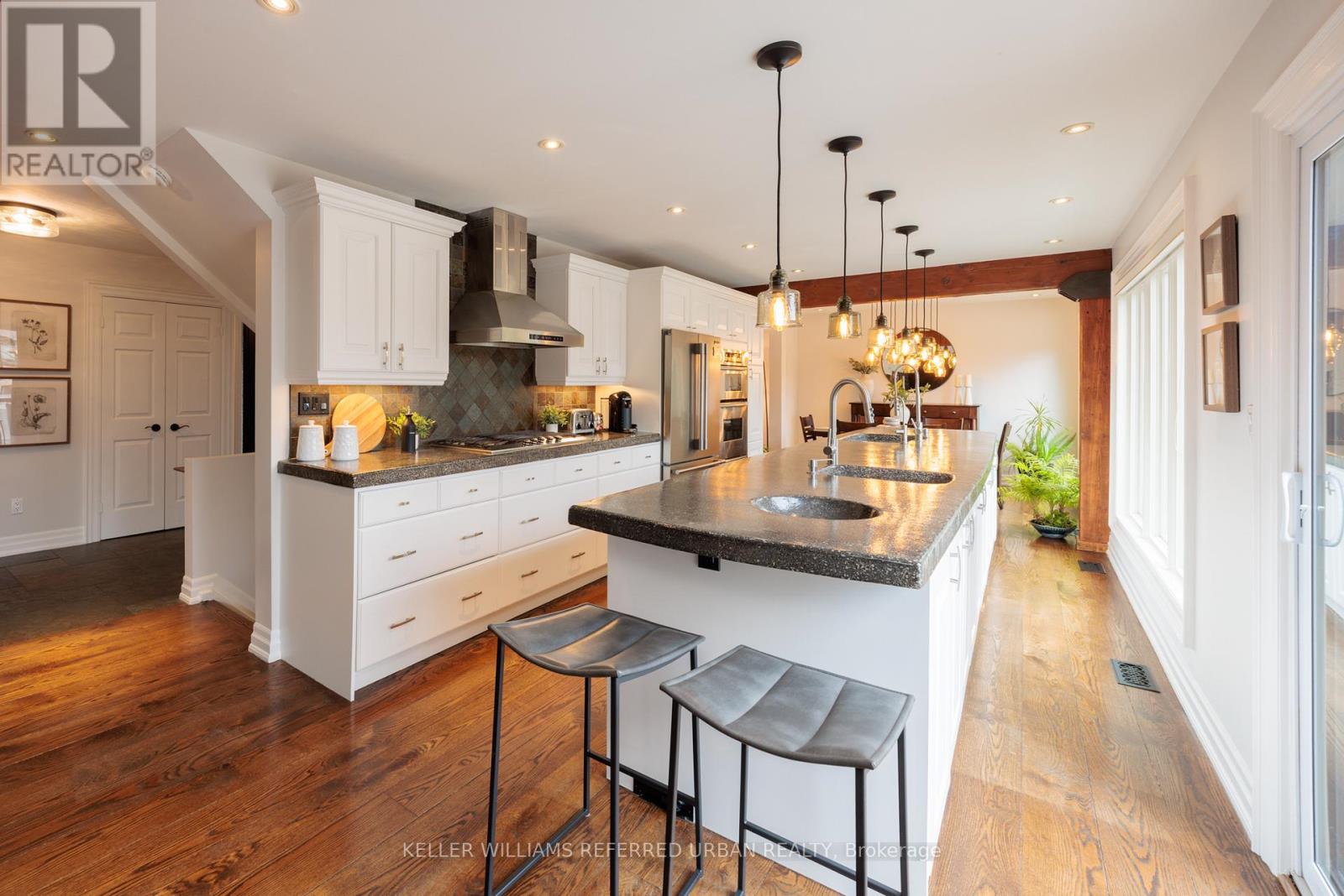 6 Prentice Court, Markham, Ontario  L3R 2X7 - Photo 10 - N12917418