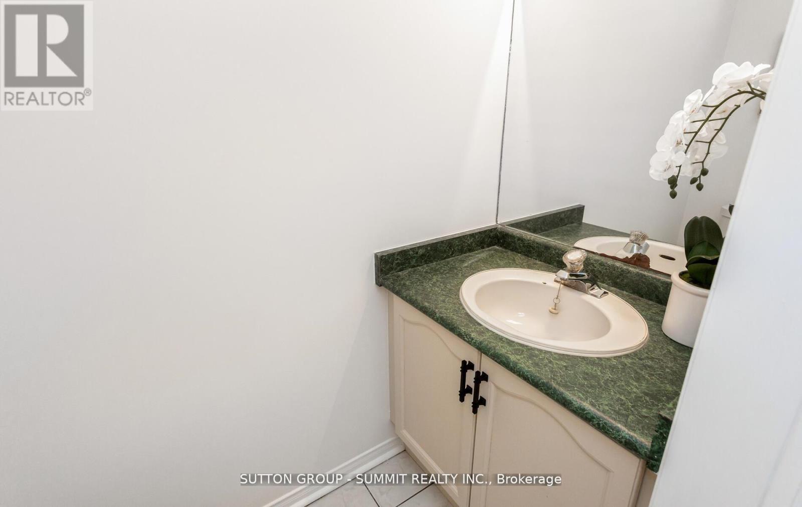 47 - 550 Steddick Court, Mississauga, Ontario  L5R 3S8 - Photo 24 - W12917398