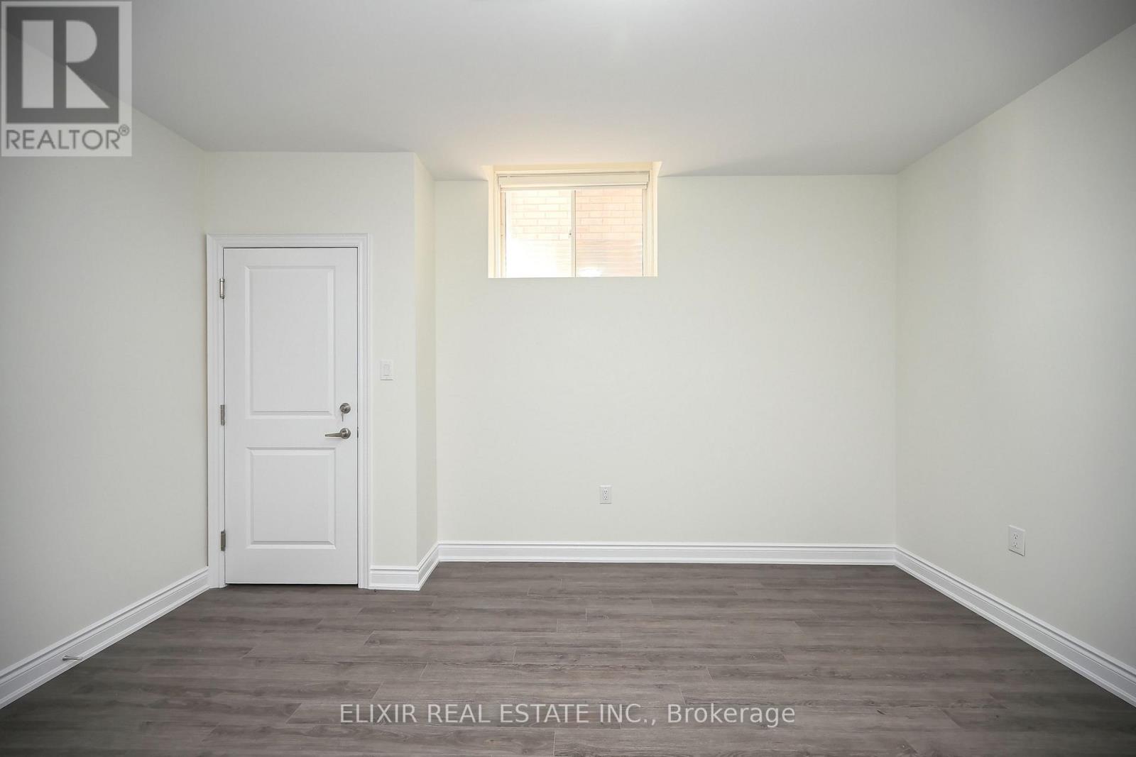 46 Mevira Gardens, Oakville, Ontario  L6H 0Z6 - Photo 19 - W12917432