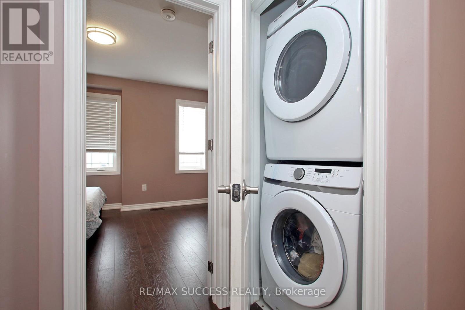 47 Edenrock Drive, Hamilton, Ontario  L8E 0G6 - Photo 20 - X12917400