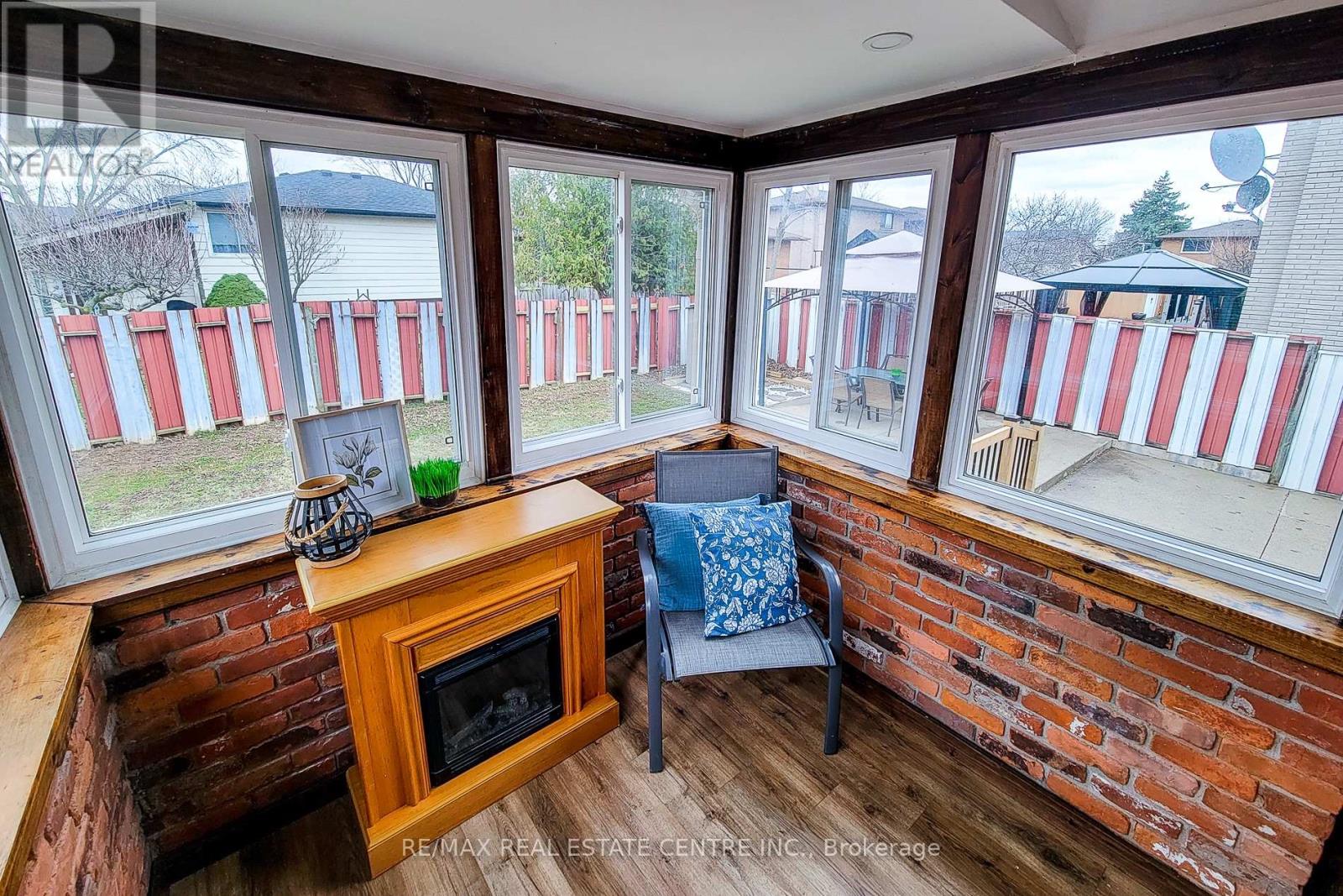 2 Ashwood Court, Hamilton, Ontario  L8E 3E1 - Photo 23 - X12917408