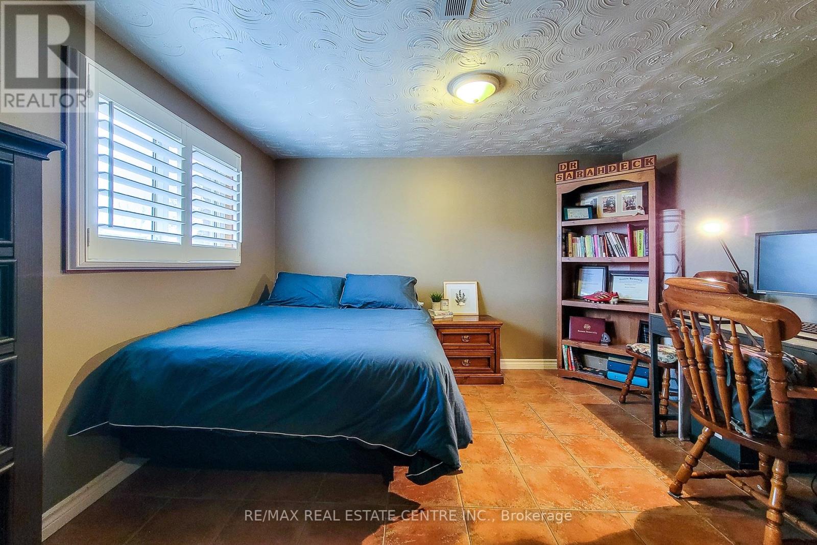 2 Ashwood Court, Hamilton, Ontario  L8E 3E1 - Photo 42 - X12917408