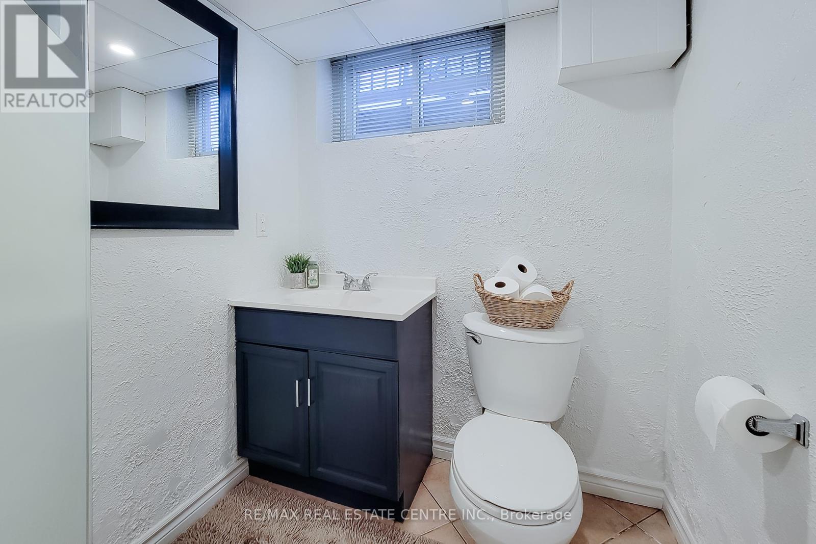 2 Ashwood Court, Hamilton, Ontario  L8E 3E1 - Photo 43 - X12917408