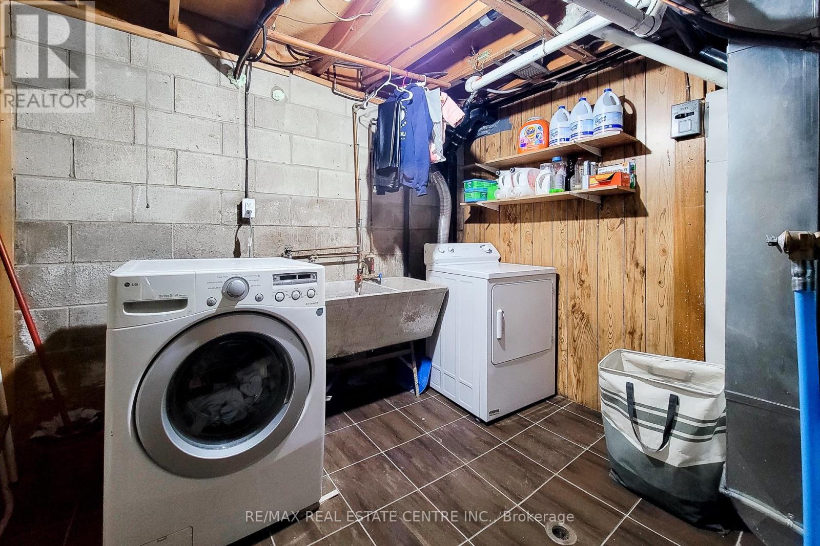 2 Ashwood Court, Hamilton, Ontario  L8E 3E1 - Photo 45 - X12917408