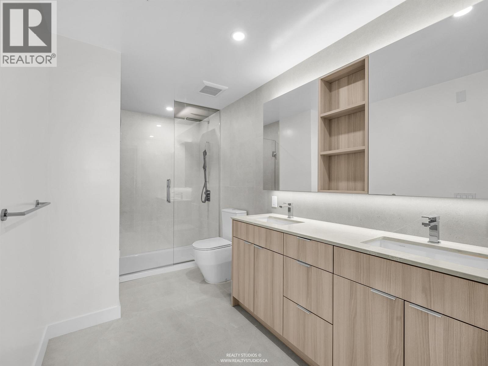 3501 6087 Wilson Avenue, Burnaby, British Columbia  V5H 2R5 - Photo 12 - R3096877