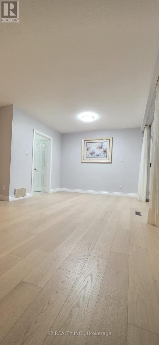 22-25 Gosford Blvd. Boulevard N, Toronto, Ontario  M3N 2G7 - Photo 13 - W12830772