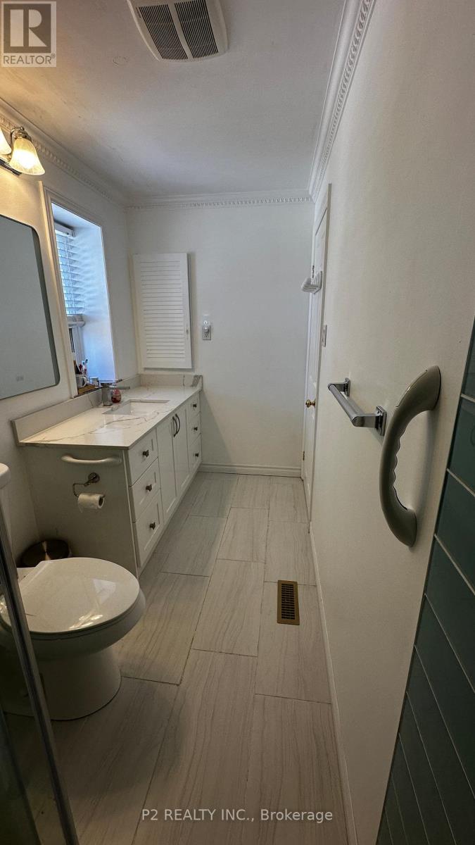 22-25 Gosford Blvd. Boulevard N, Toronto, Ontario  M3N 2G7 - Photo 17 - W12830772