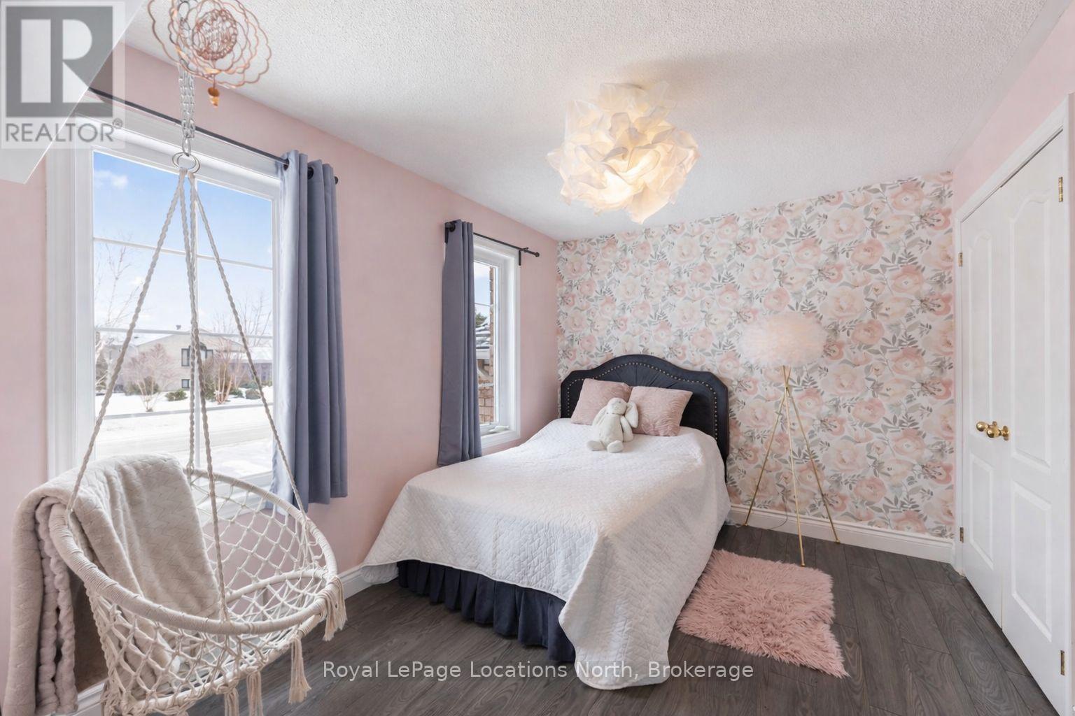 58 Lamont Creek Drive, Wasaga Beach, Ontario  L9Z 1J9 - Photo 21 - S12912914