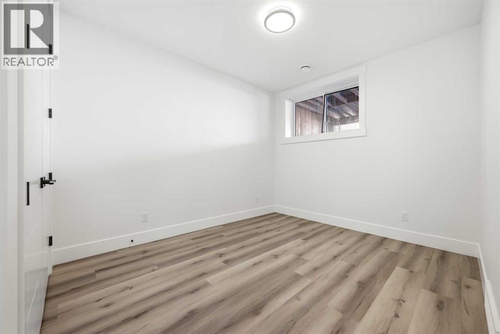 8518 33 Avenue Nw, Calgary, Alberta  T3B 1M1 - Photo 30 - A2289839