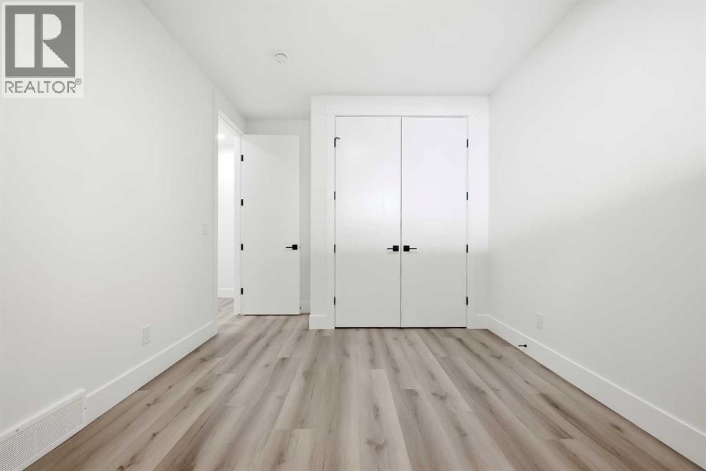 8518 33 Avenue Nw, Calgary, Alberta  T3B 1M1 - Photo 32 - A2289839