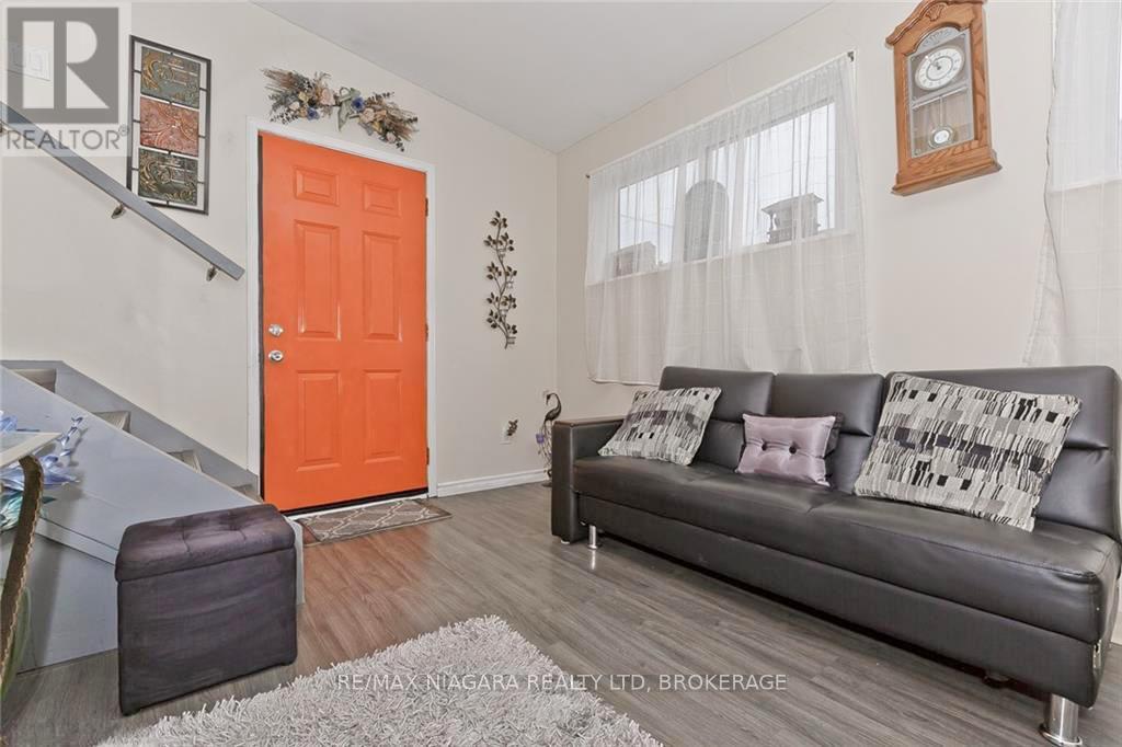 144 Burgar Street, Welland, Ontario  L3B 2S8 - Photo 17 - X12917442