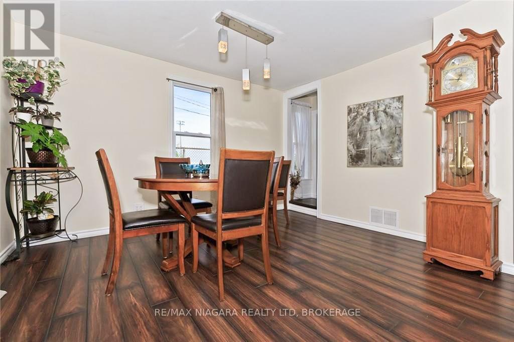144 Burgar Street, Welland, Ontario  L3B 2S8 - Photo 5 - X12917442