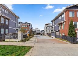 <div class="price">$899,900</div> 55 8371 202b Street, Langley<br><div style="margin-bottom:8px;"><small>Sutton Group - 1st West Realty</small></div><div class='bed_bath'>3 Bed | 3 Bath</div>