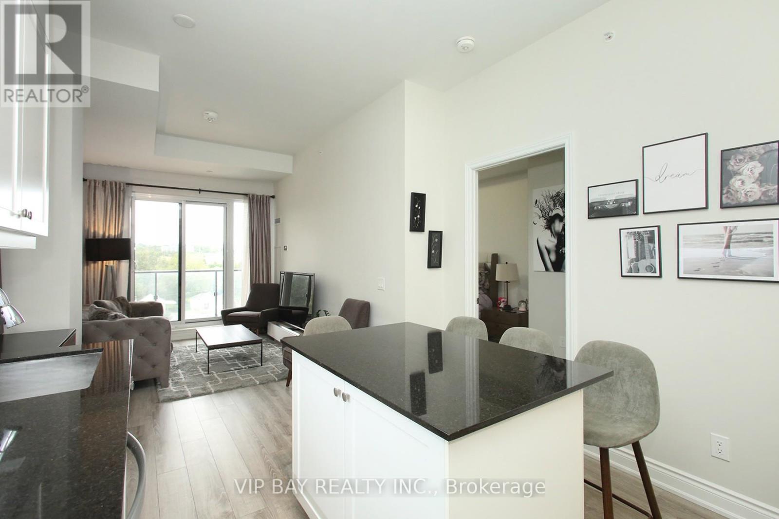 511 - 9618 Yonge Street, Richmond Hill, Ontario  L4C 0X5 - Photo 6 - N12917444
