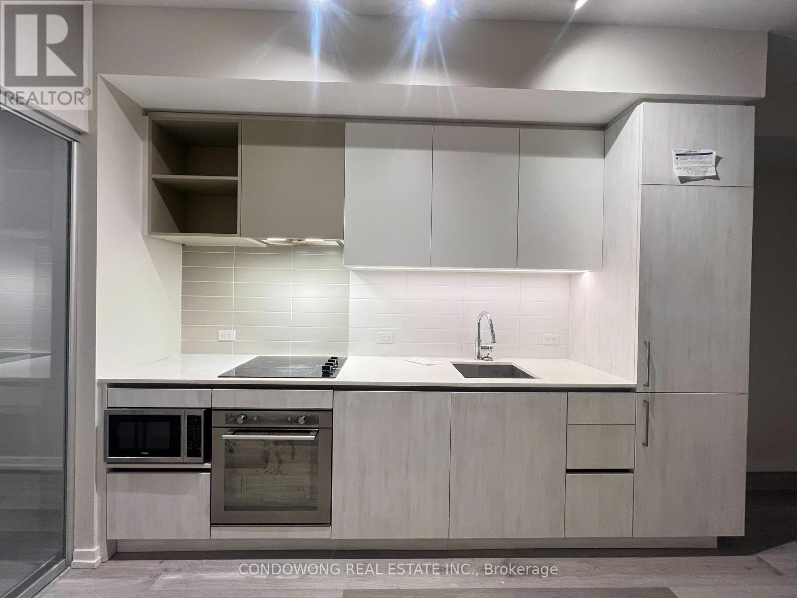 2808 - 7890 Jane Street, Vaughan, Ontario  L4K 0K9 - Photo 2 - N12917450