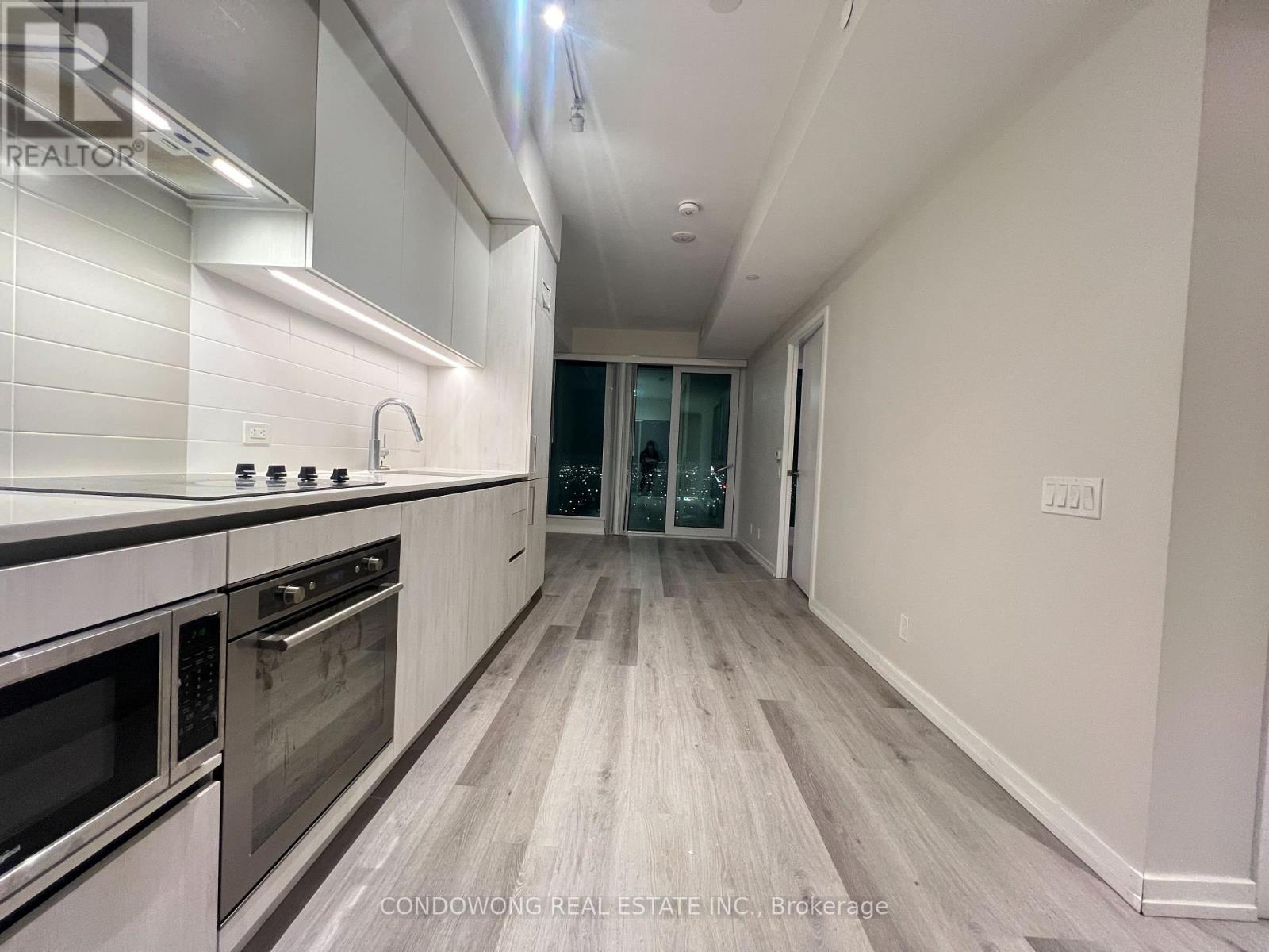 2808 - 7890 Jane Street, Vaughan, Ontario  L4K 0K9 - Photo 3 - N12917450