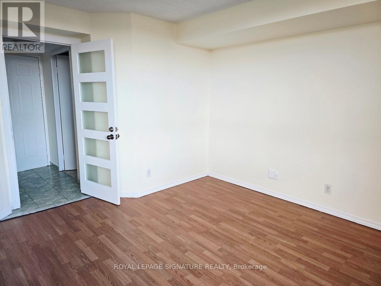 213 - 41 Markbrook Lane, Toronto, Ontario  M9V 5E6 - Photo 19 - W12917452