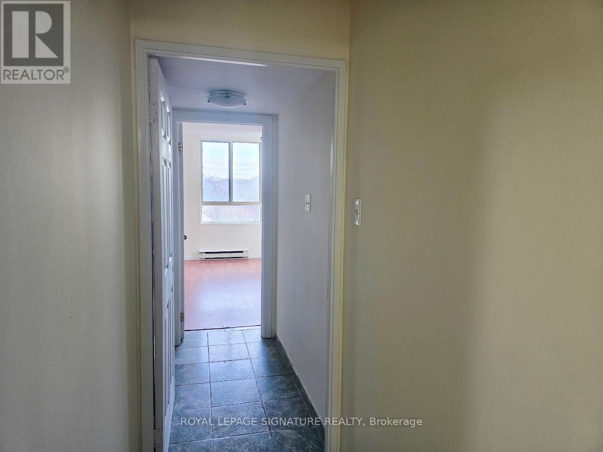 213 - 41 Markbrook Lane, Toronto, Ontario  M9V 5E6 - Photo 25 - W12917452