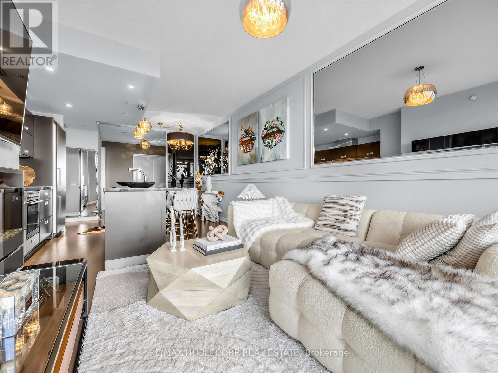 2212 - 88 Park Lawn Road, Toronto, Ontario  M8Y 0B5 - Photo 23 - W12917460