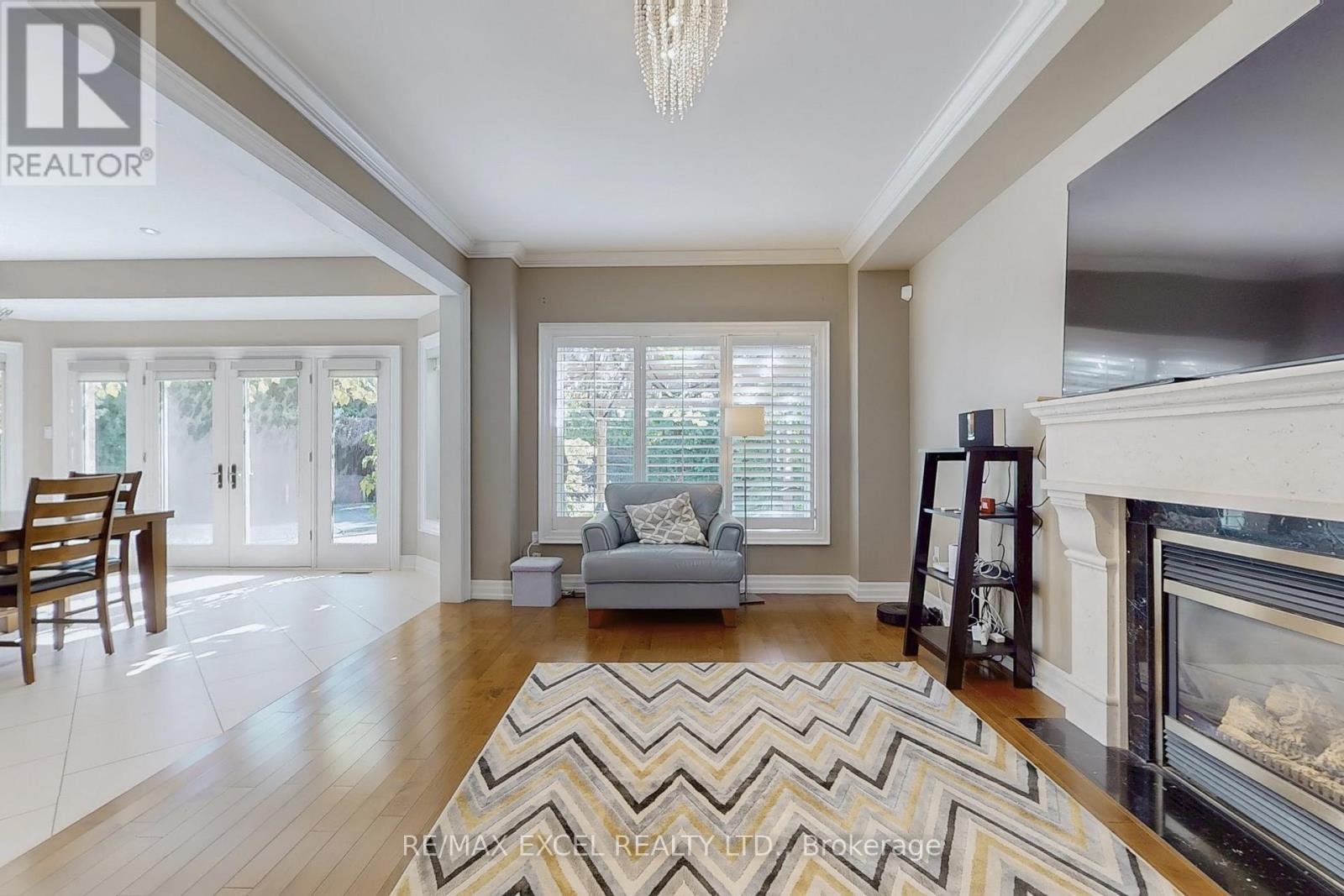 5368 Vail Court, Mississauga, Ontario  L5M 6G9 - Photo 13 - W12917462