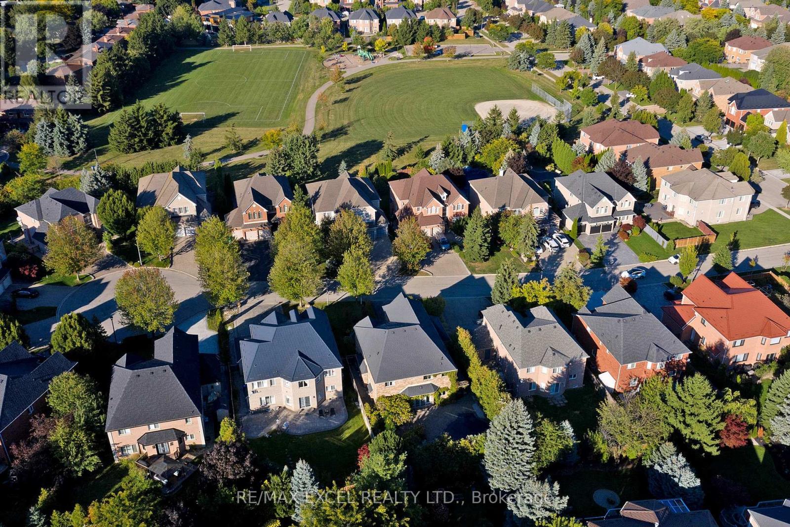 5368 Vail Court, Mississauga, Ontario  L5M 6G9 - Photo 48 - W12917462