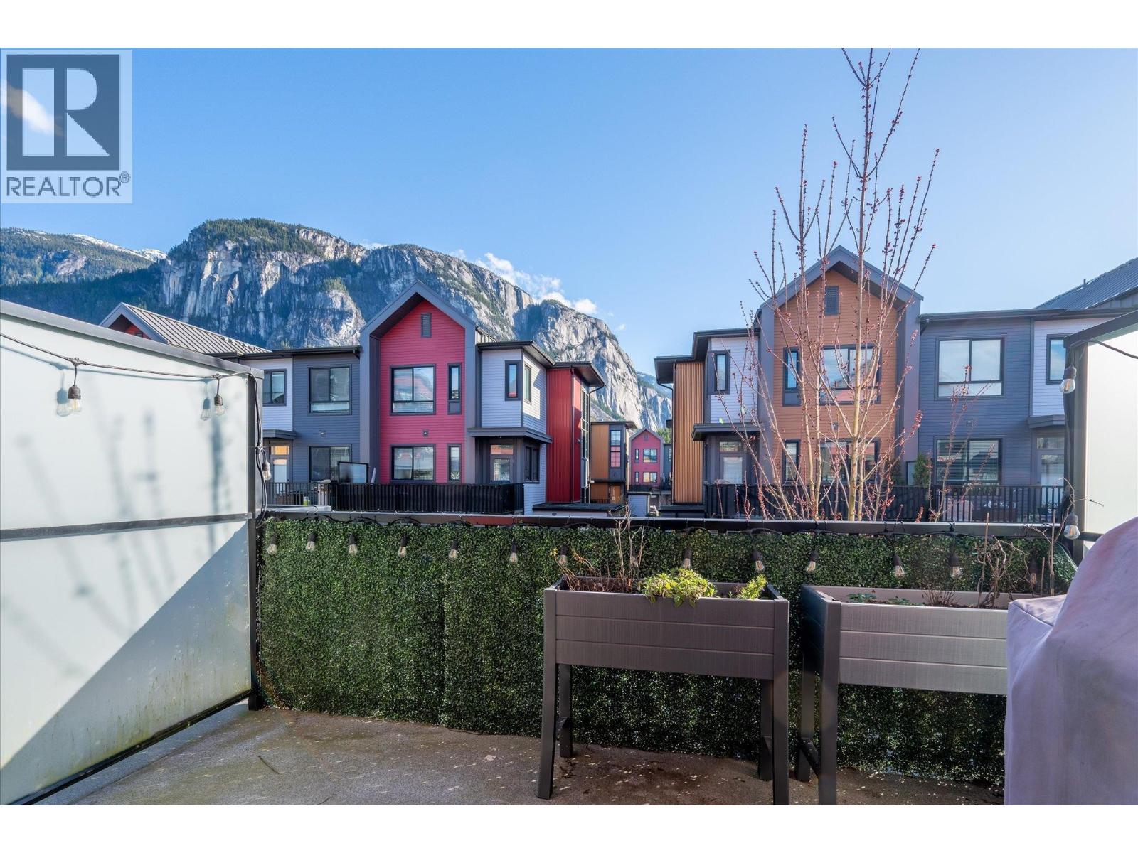 1361 Marinaside Place, Squamish, British Columbia  V8B 1A8 - Photo 24 - R3103211