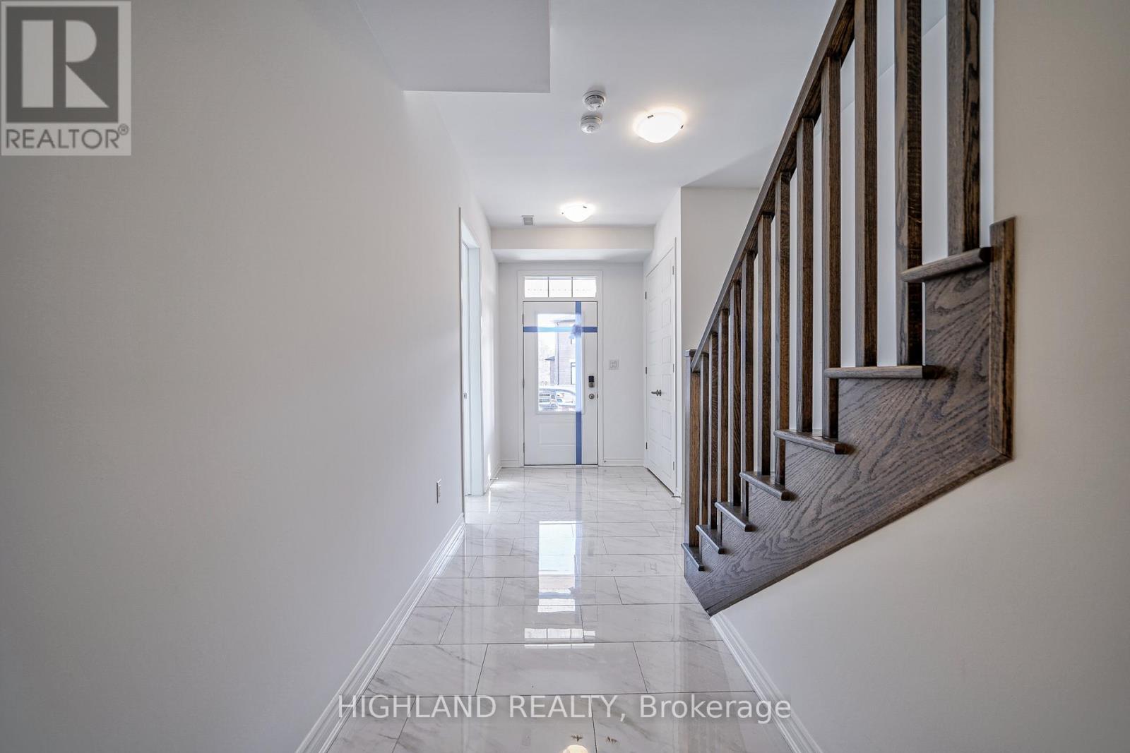 141 Settlers Road E, Oakville, Ontario  L6H 7X7 - Photo 15 - W12910344