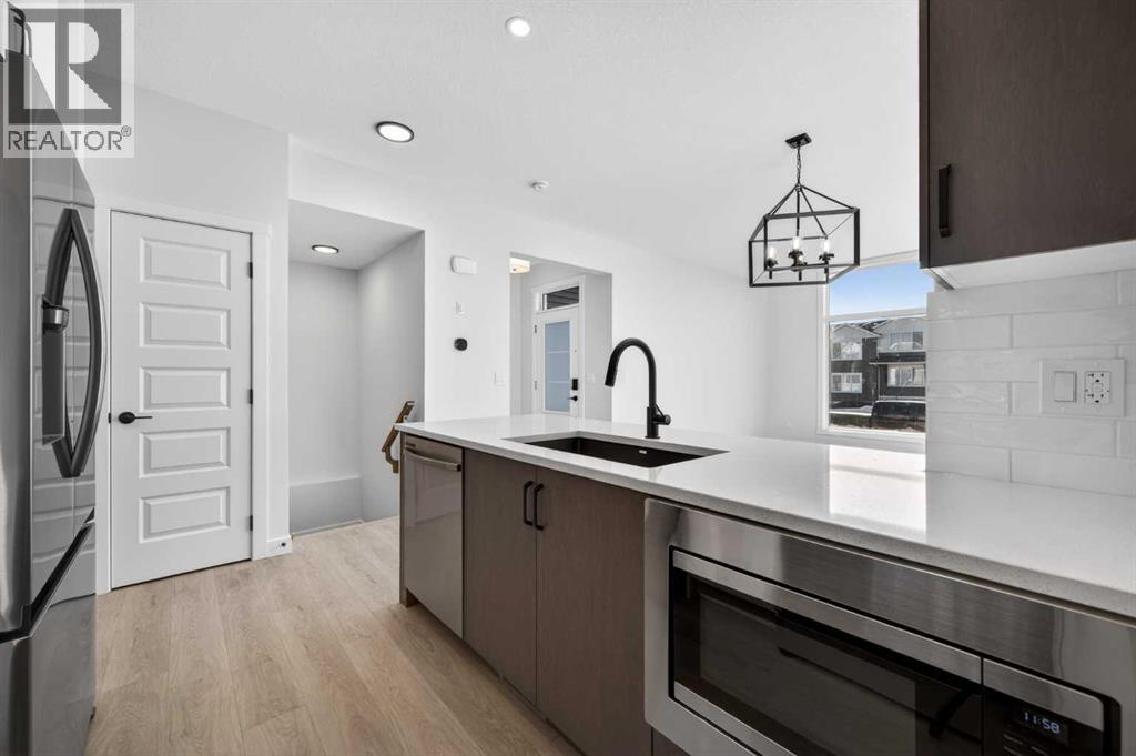 2230 Bayview Drive, Airdrie, Alberta  T4B 5N4 - Photo 13 - A2284668