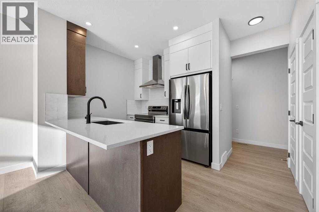 2230 Bayview Drive, Airdrie, Alberta  T4B 5N4 - Photo 9 - A2284668