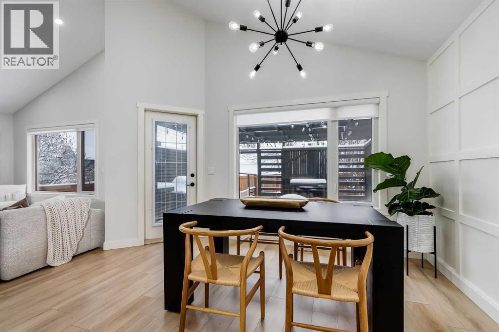 9810 Hidden Valley Drive NW, Calgary, Alberta  T3A 5L2 - Photo 11 - A2291590