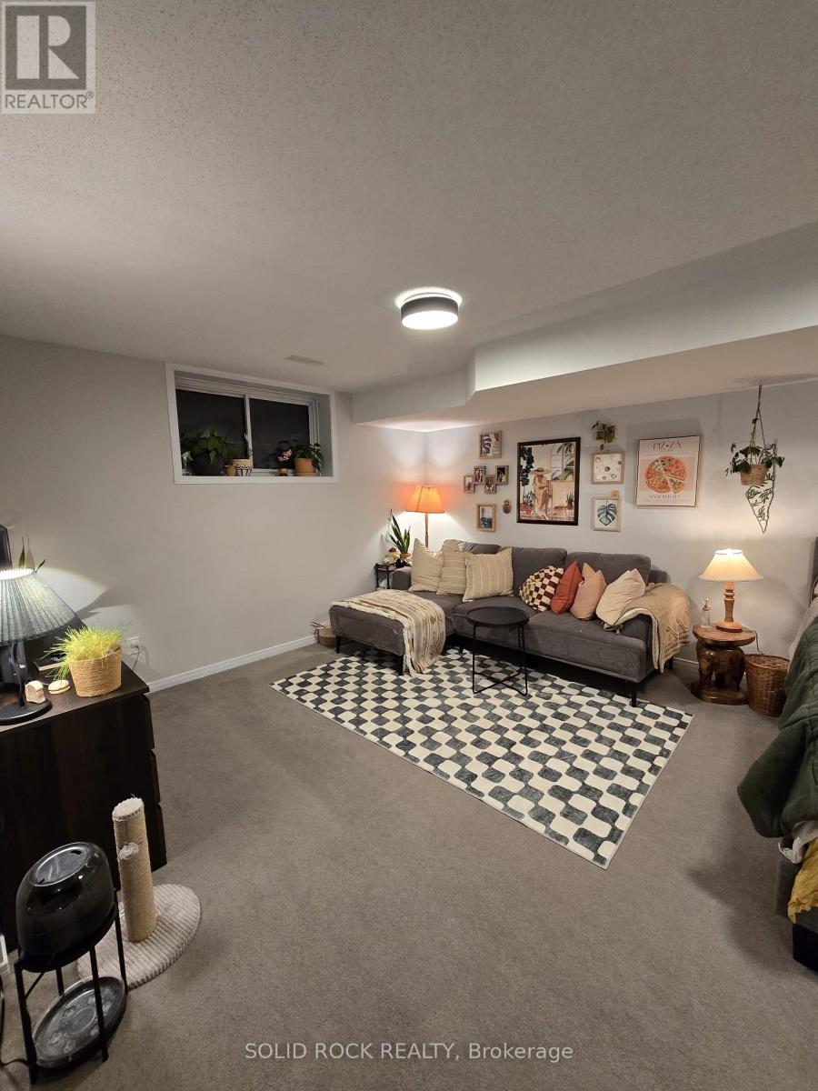 461 Cope Drive, Ottawa, Ontario  K2V 0P1 - Photo 20 - X12917486