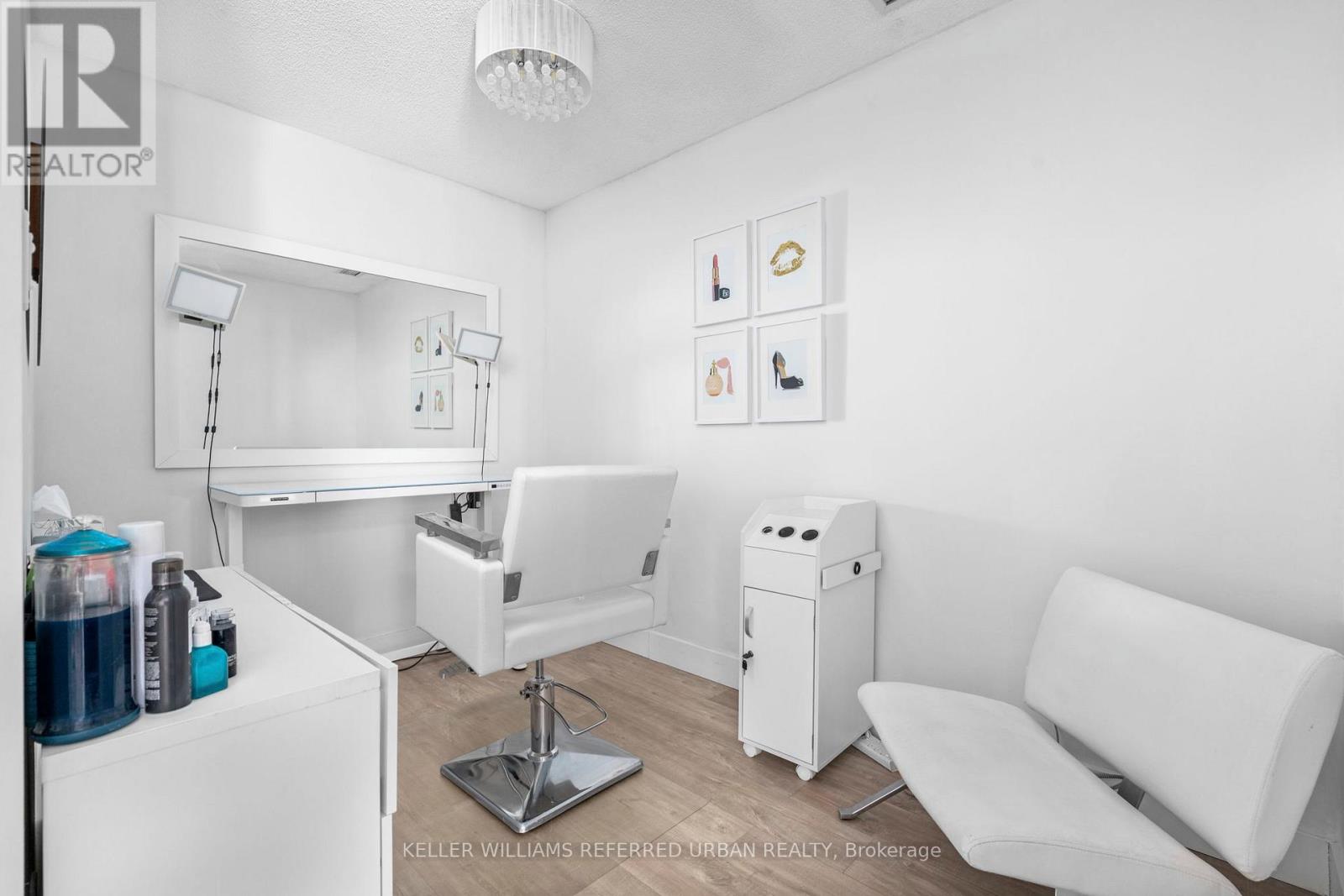 706 - 393 King Street W, Toronto, Ontario  M5V 3G8 - Photo 22 - C12917468