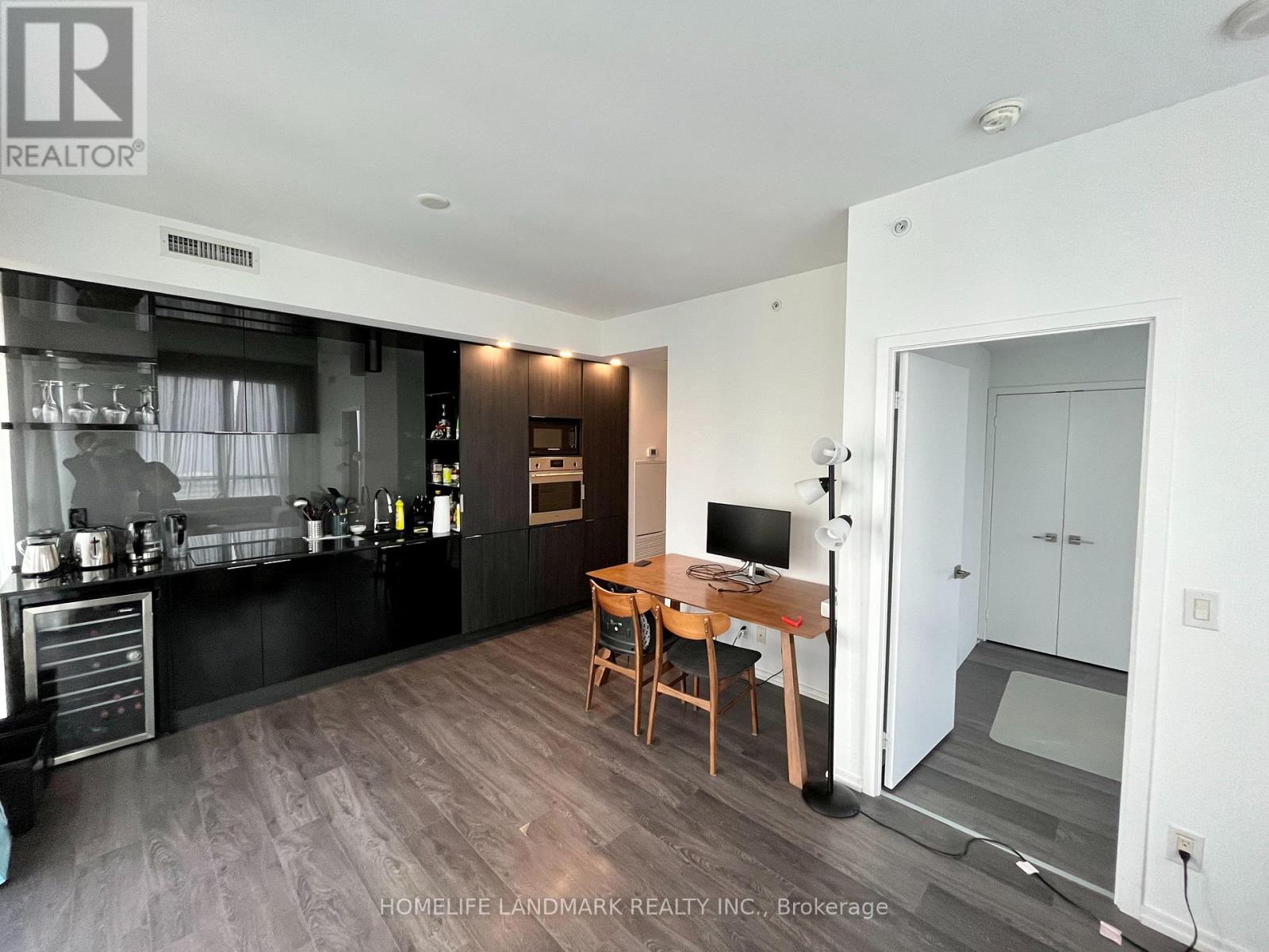 5406 - 70 Temperance Street, Toronto, Ontario  M5H 0B1 - Photo 3 - C12917480