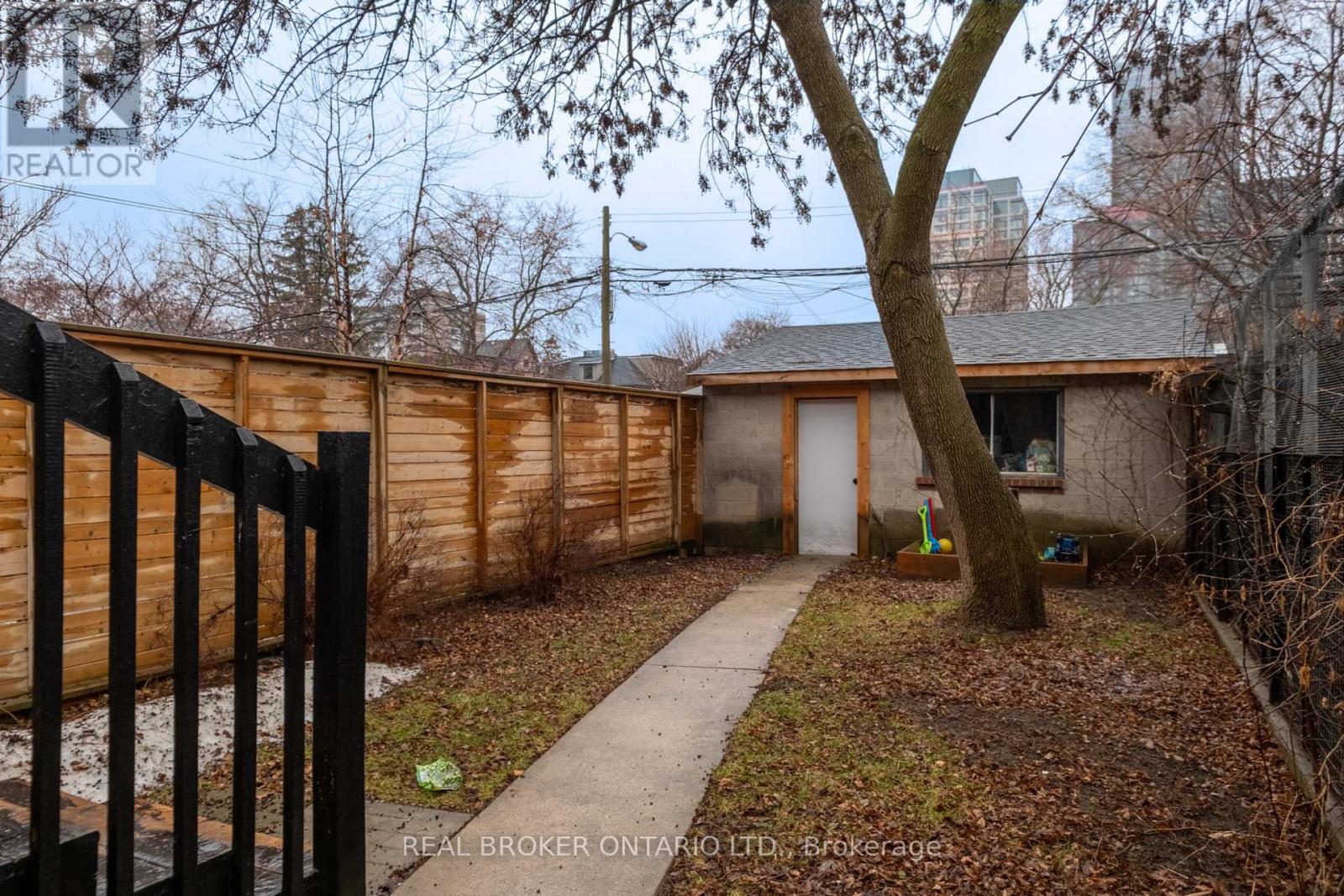 250 Havelock Street, Toronto, Ontario  M6H 3B9 - Photo 27 - C12917492