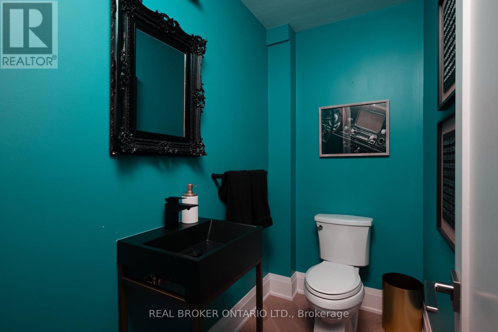 250 Havelock Street, Toronto, Ontario  M6H 3B9 - Photo 8 - C12917492