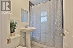 25 Elgar Avenue, Toronto, Ontario  M1J 1M3 - Photo 5 - E12917474