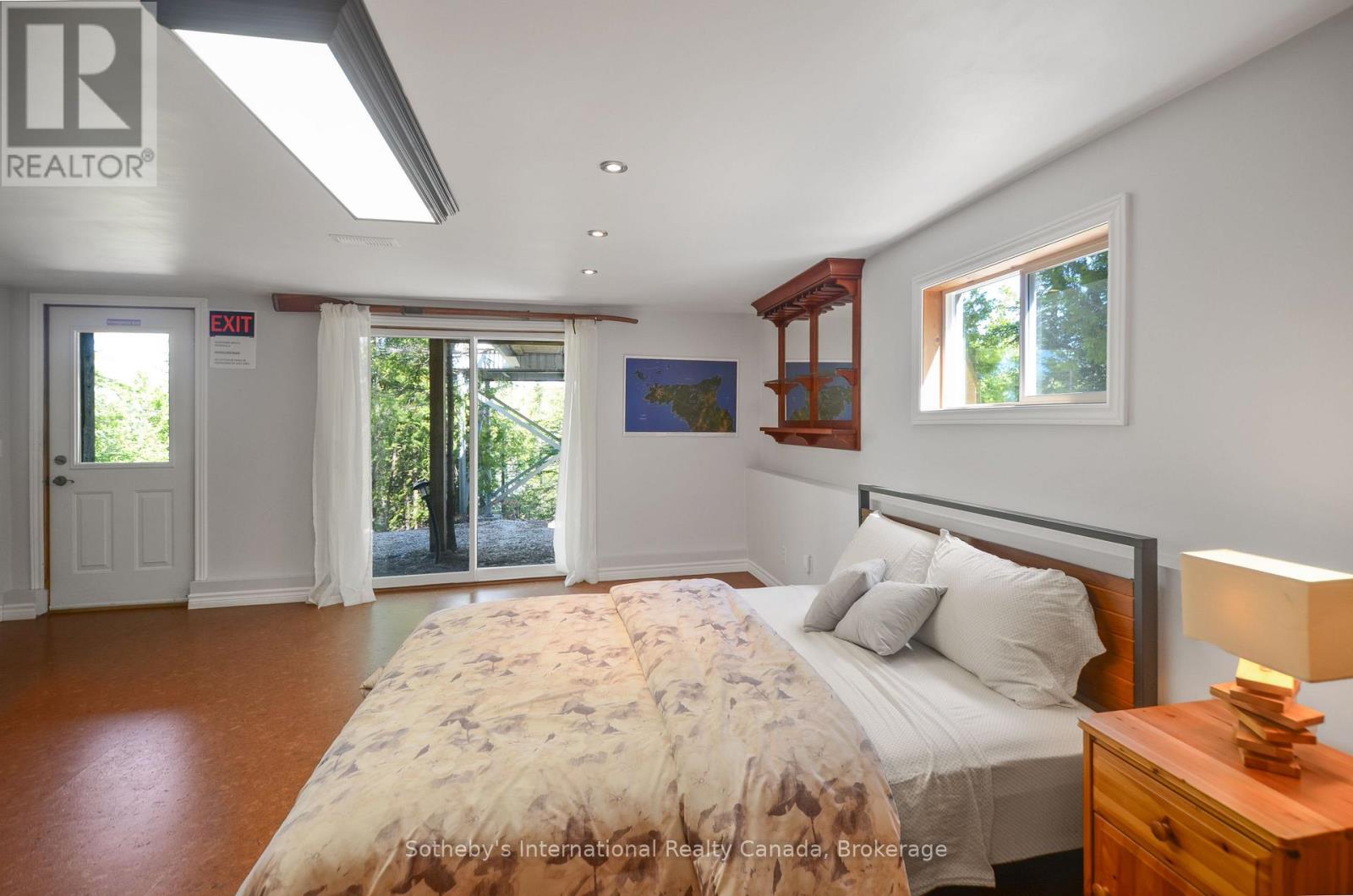 80 Corey Crescent, Northern Bruce Peninsula, Ontario  N0H 2R0 - Photo 24 - X12917496