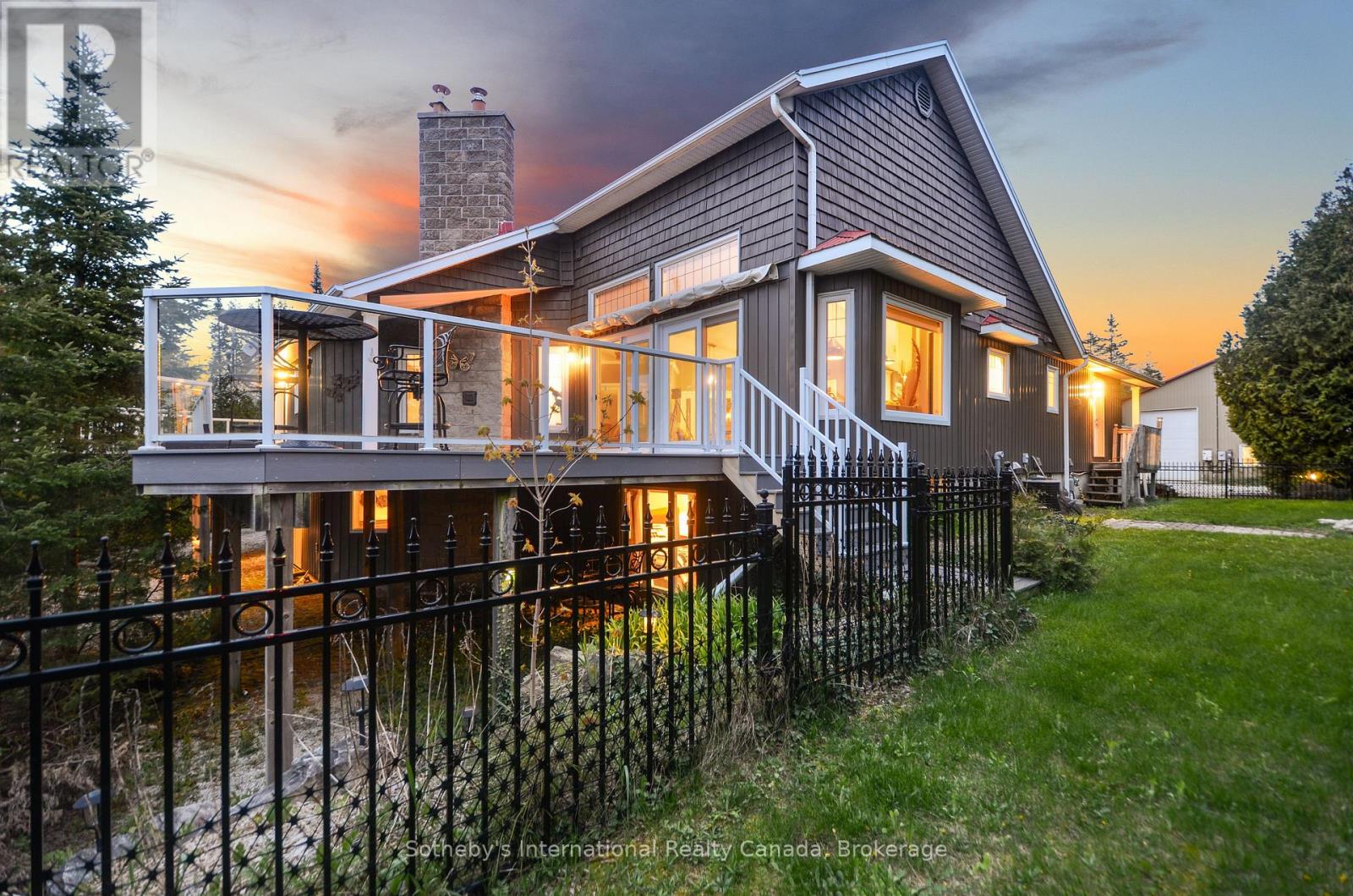 80 Corey Crescent, Northern Bruce Peninsula, Ontario  N0H 2R0 - Photo 3 - X12917496