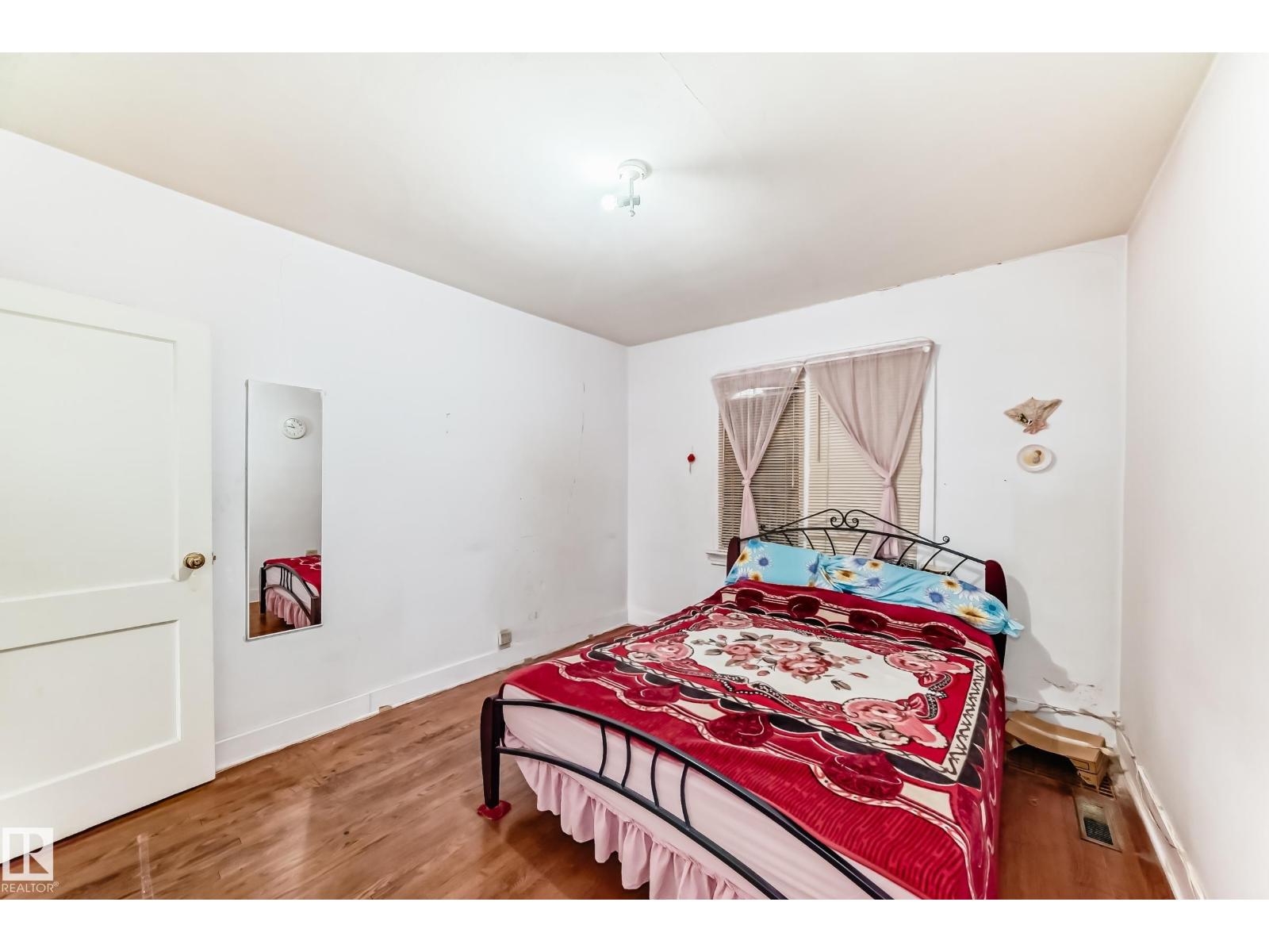 11239 97 St Nw, Edmonton, Alberta  T5G 1X2 - Photo 15 - E4478896