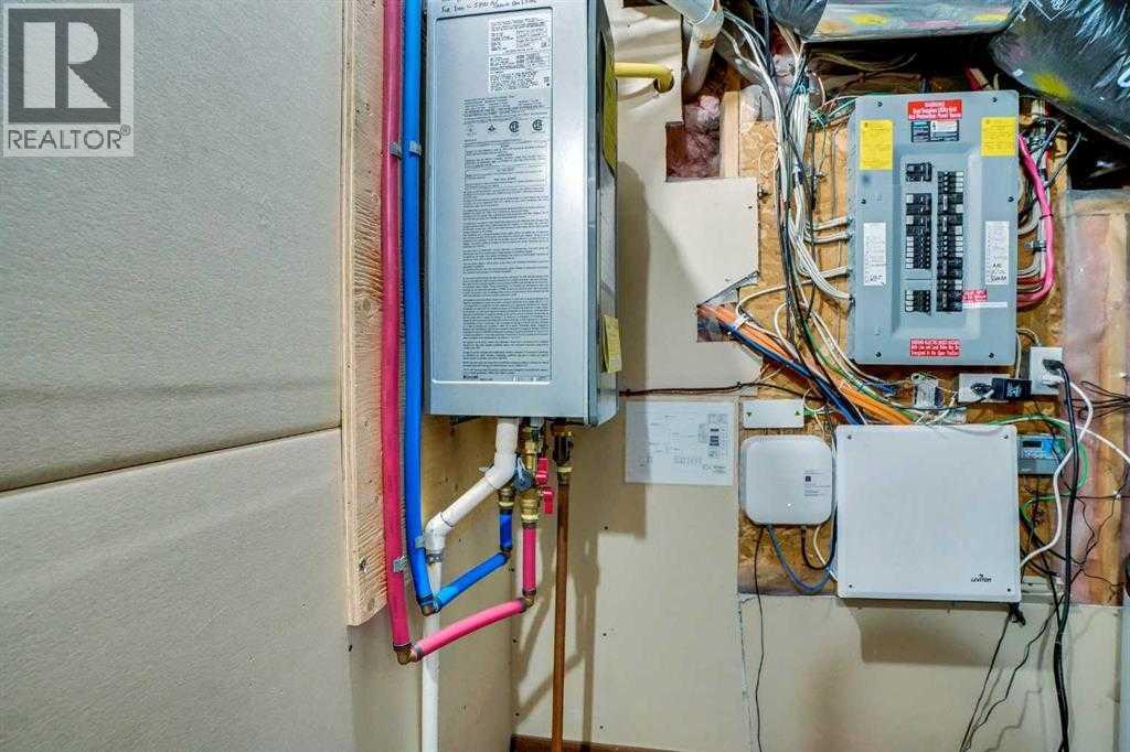 198 New Brighton Circle Se, Calgary, Alberta  T2Z 4B4 - Photo 37 - A2293691