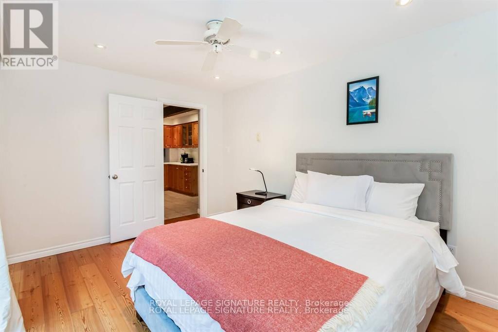 153 Ulster Drive, Oakville, Ontario  L6L 3P3 - Photo 14 - W12917470