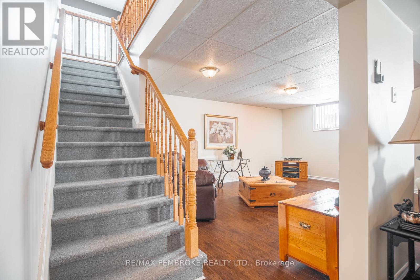 529 Angus Campbell Drive, Pembroke, Ontario  K8A 8K5 - Photo 27 - X12916090