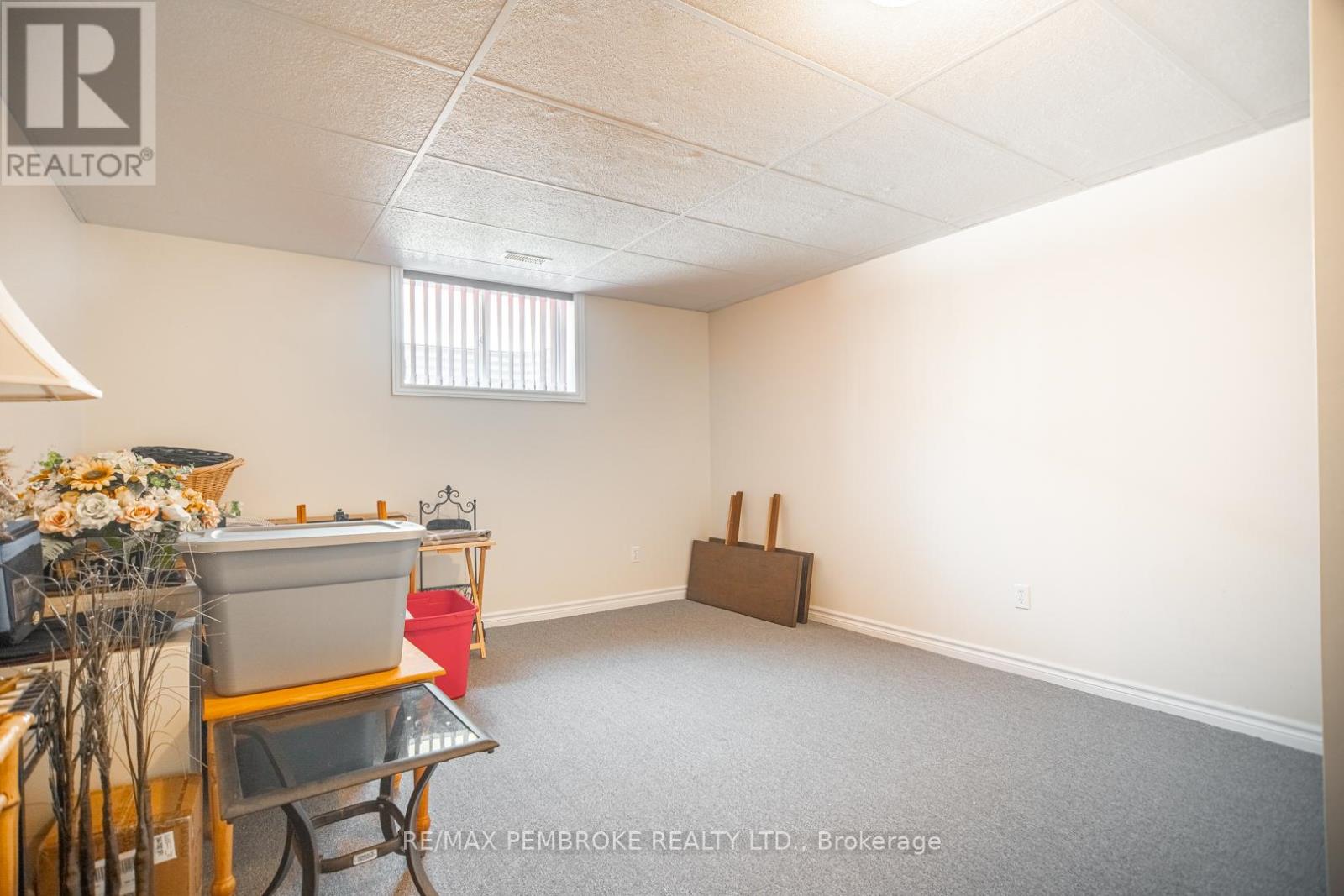 529 Angus Campbell Drive, Pembroke, Ontario  K8A 8K5 - Photo 41 - X12916090