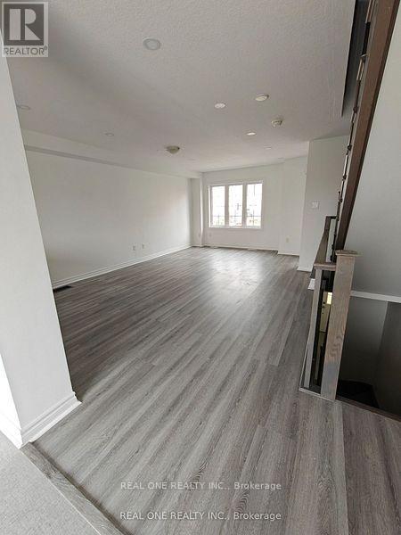 51 Mayland Trail, Hamilton, Ontario  L8J 0G4 - Photo 17 - X12917476