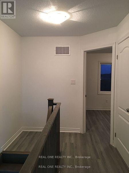 51 Mayland Trail, Hamilton, Ontario  L8J 0G4 - Photo 23 - X12917476